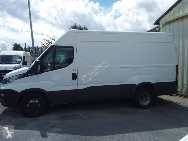 Furgoneta Iveco 35C15