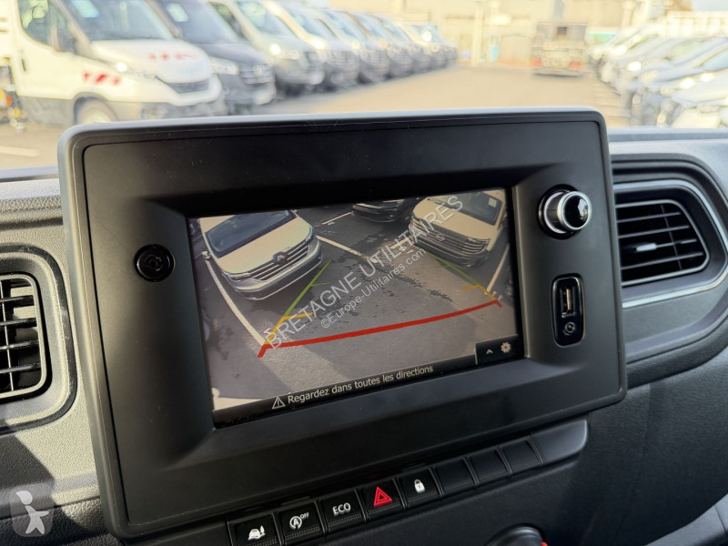 عربة نفعية Renault MASTER III GRD VOL CAISSE 20...