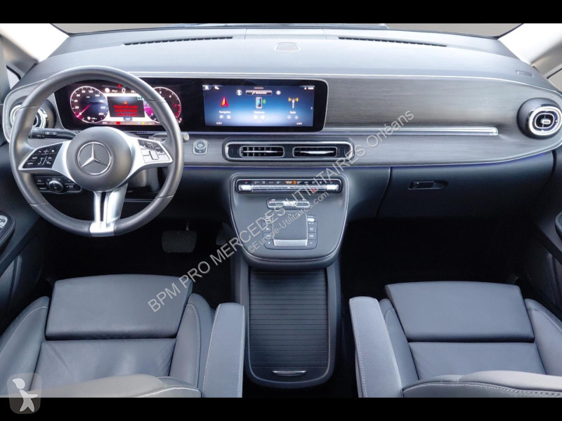 Furgoneta Mercedes 300 d Extra-Long Avantgarde...