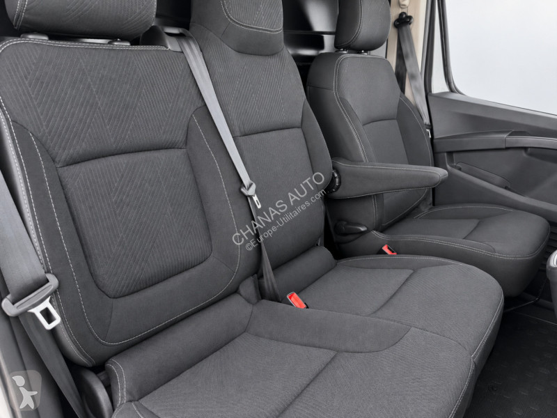 Furgoneta Renault L2H1 3000 KG BLUE DCI 150...