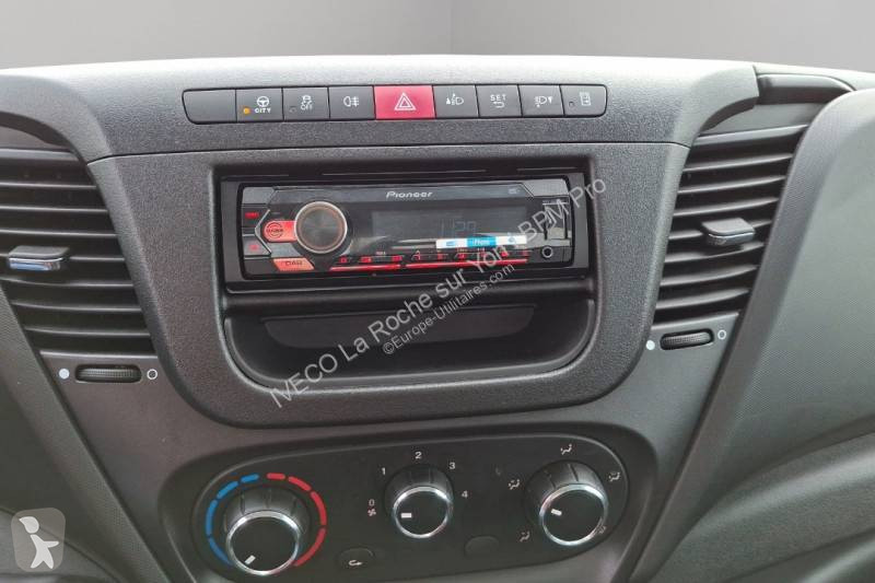 Furgoneta Iveco 35C14