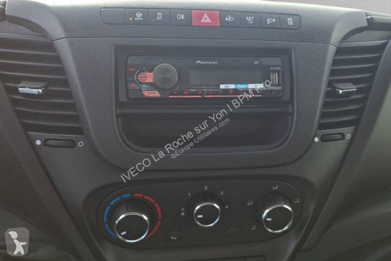 Furgoneta Iveco 35C14