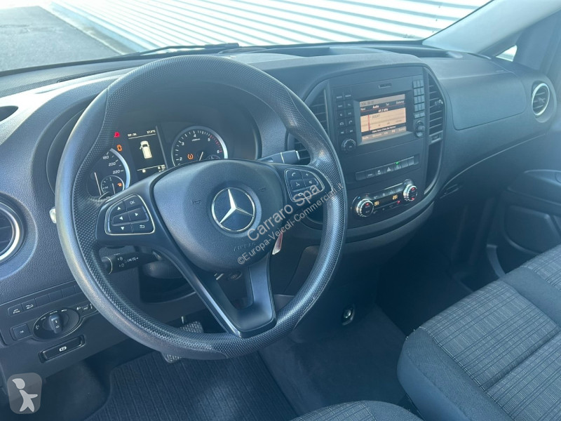 Haszongépjármű Mercedes III 119