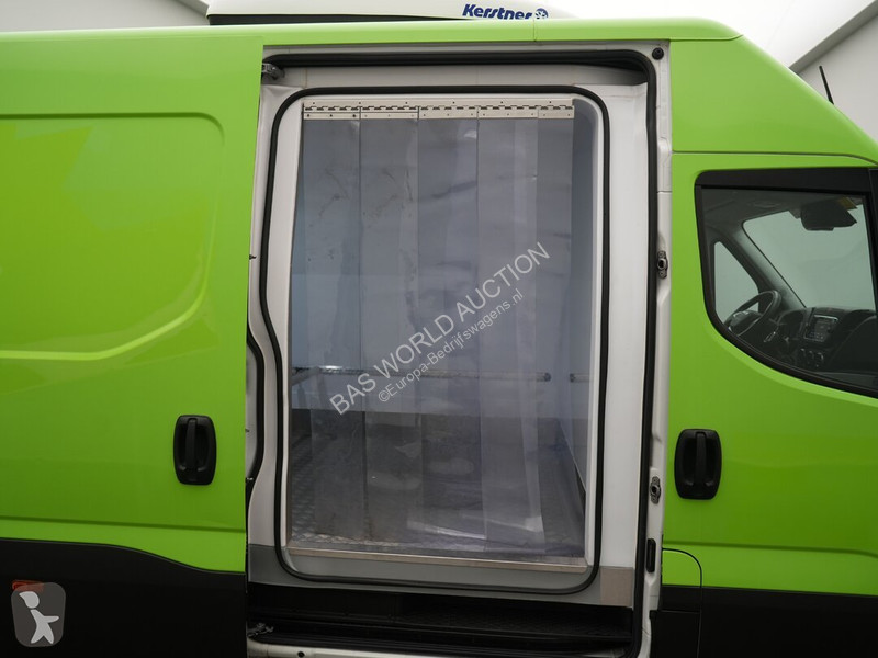 Furgoneta Iveco 35S16
