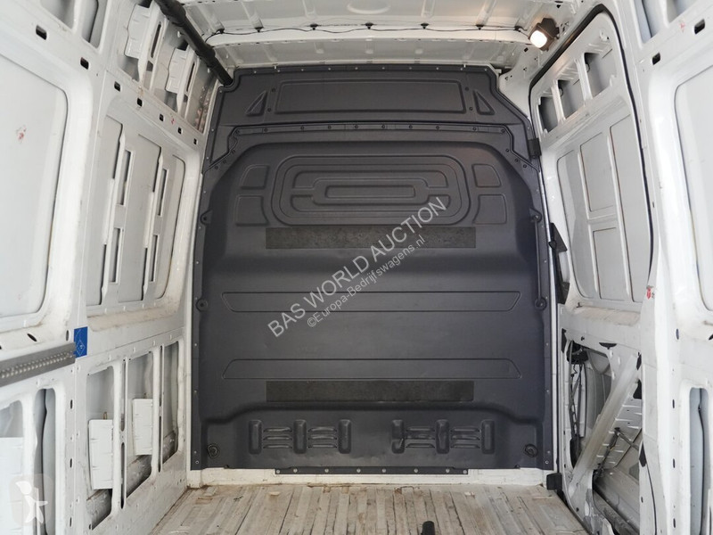 Haszongépjármű Mercedes 312