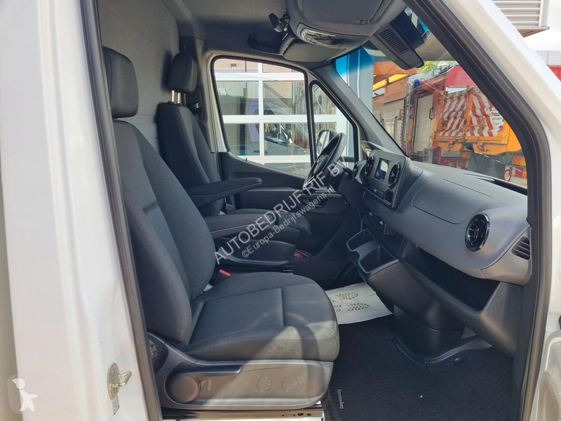 Haszongépjármű Mercedes 314 CDI