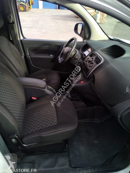 Veículo utilitário Renault KANGOO