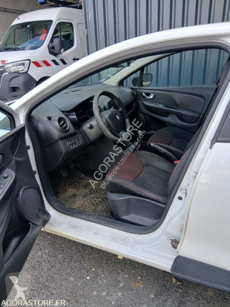 Veículo utilitário Renault CLIO