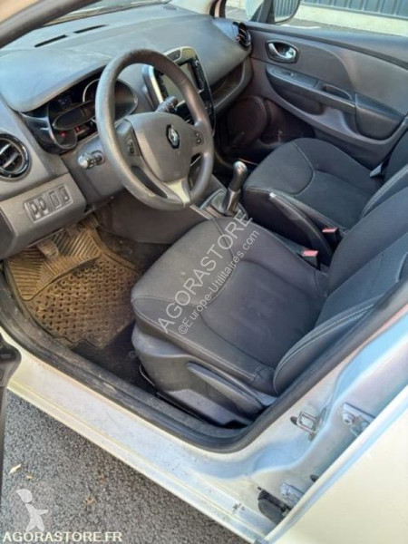 Veículo utilitário Renault CLIO