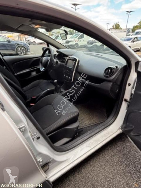 Veículo utilitário Renault CLIO