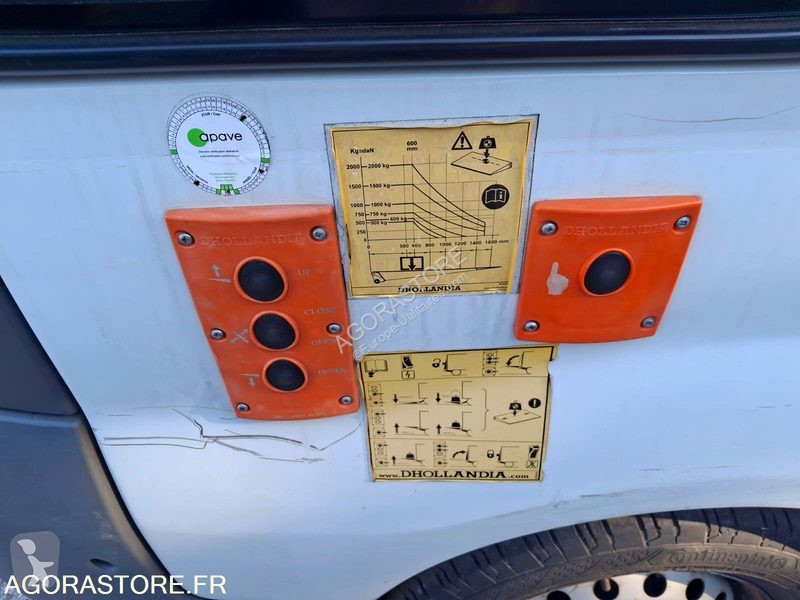 Veículo utilitário Renault TRAFIC