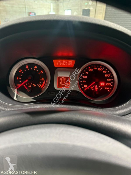 Veículo utilitário Renault CLIO