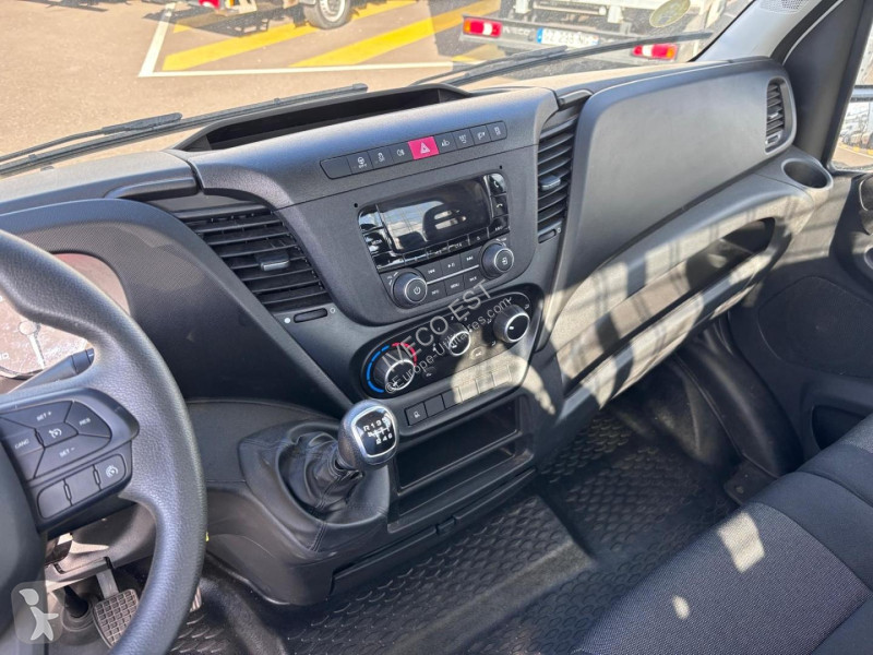 Haszongépjármű Iveco CCb 35C16 3.0 L - BENNE...