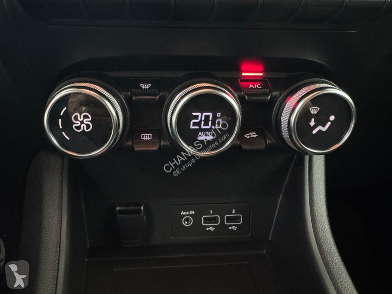 Veículo utilitário Renault 1.0 TCe 90 Zen