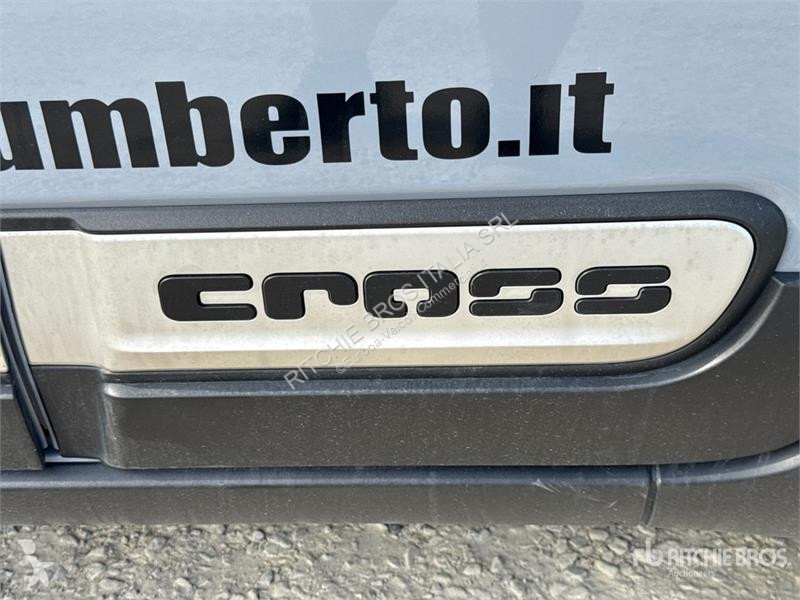 Veículo utilitário Fiat 4X4 Cross Automobile