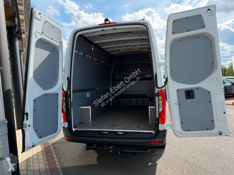 Furgoneta Mercedes 317 CDI 9G 3665 AHK3,5to...