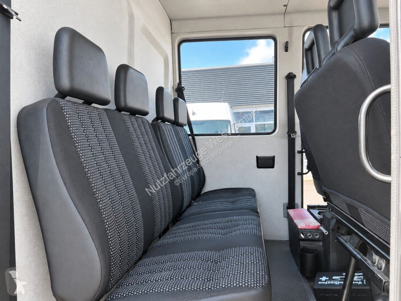 Furgoneta Mercedes 616/816 D DoKa Mixto...