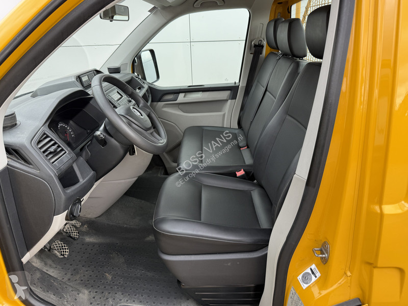 Veículo utilitário Volkswagen T6 150PK Open...