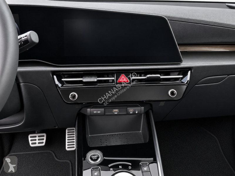 Véhicule utilitaire KIA 1.6 GDi 183 PHEV...