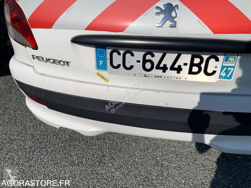 Véhicule utilitaire Peugeot 206