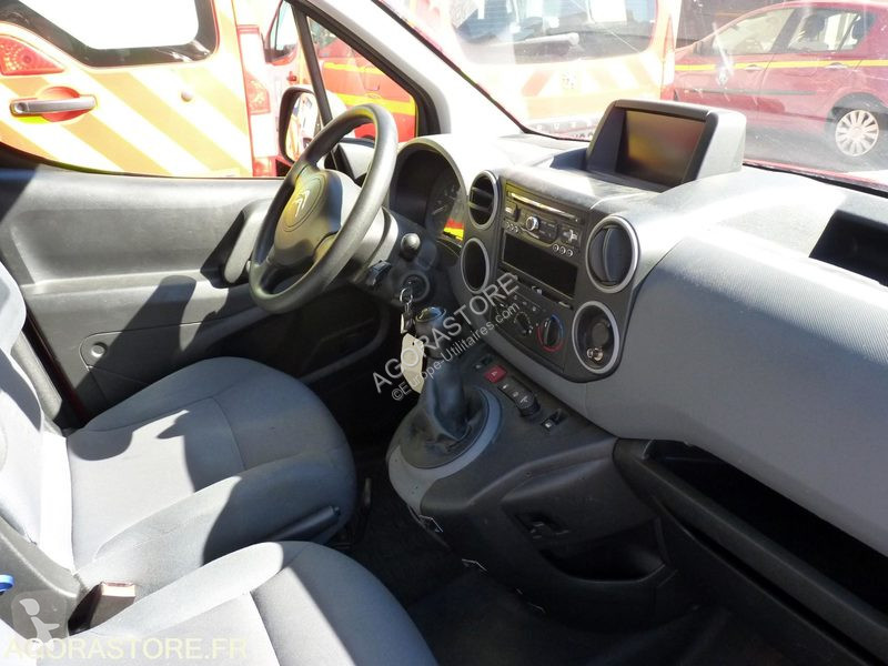 Véhicule utilitaire Citroën BERLINGO