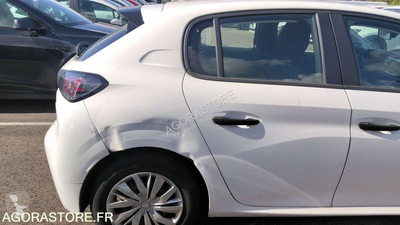 Véhicule utilitaire Peugeot 208