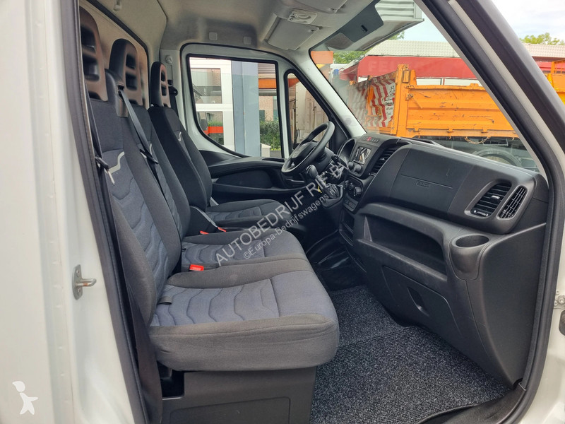 Veículo utilitário Iveco 35C16 D