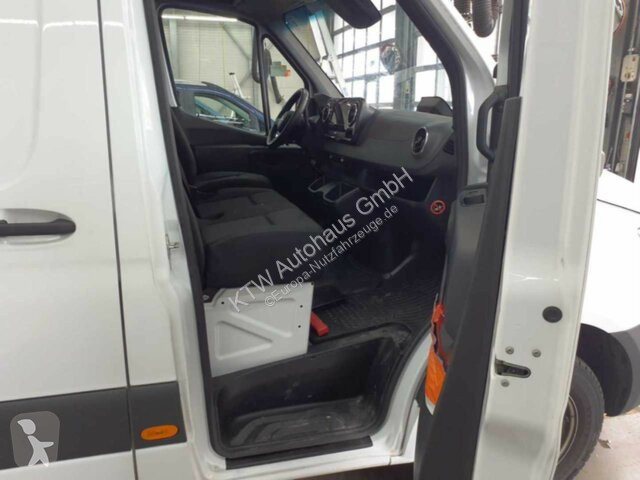 Užitkové vozidlo Mercedes Sprinter 317...