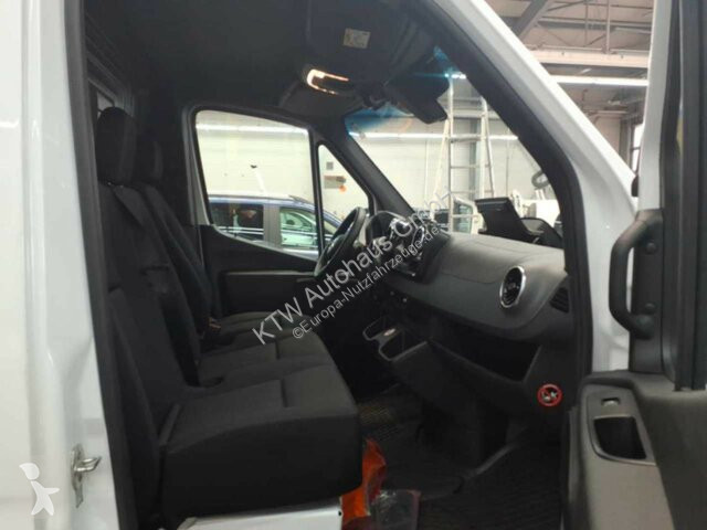 Autoutilitară Mercedes Sprinter 317...