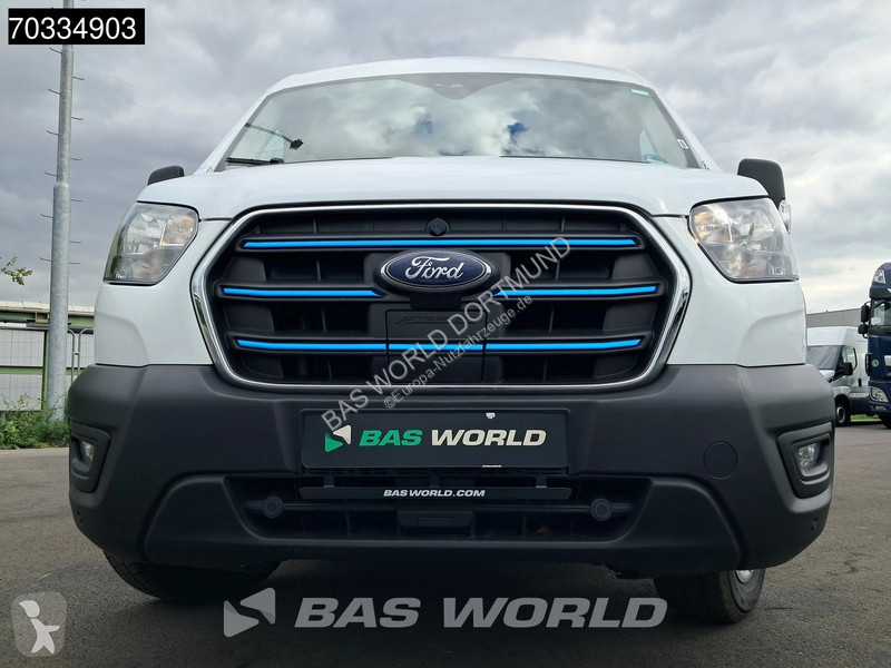 Véhicule utilitaire Ford Elektro 68kWh 317km...