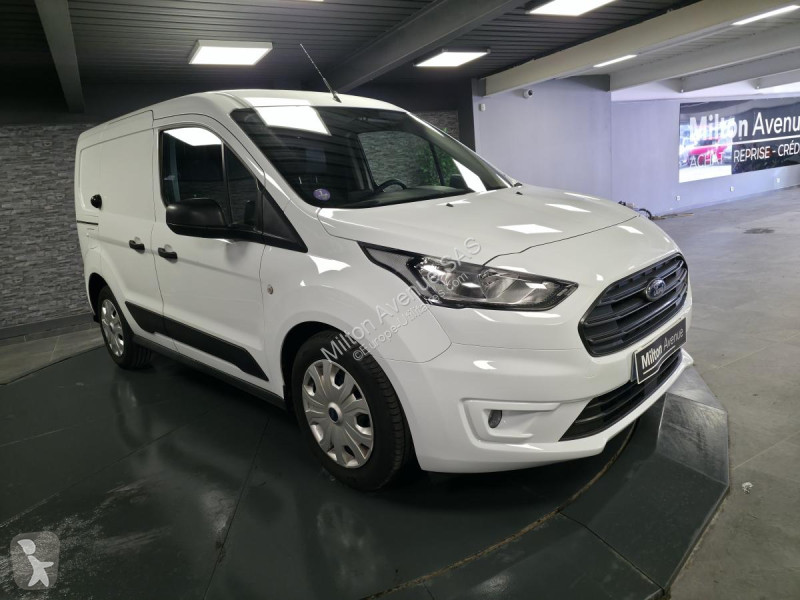 Véhicule utilitaire Ford