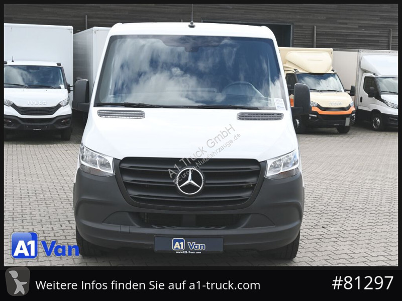 Véhicule utilitaire Mercedes Sprinter 215 CDI...