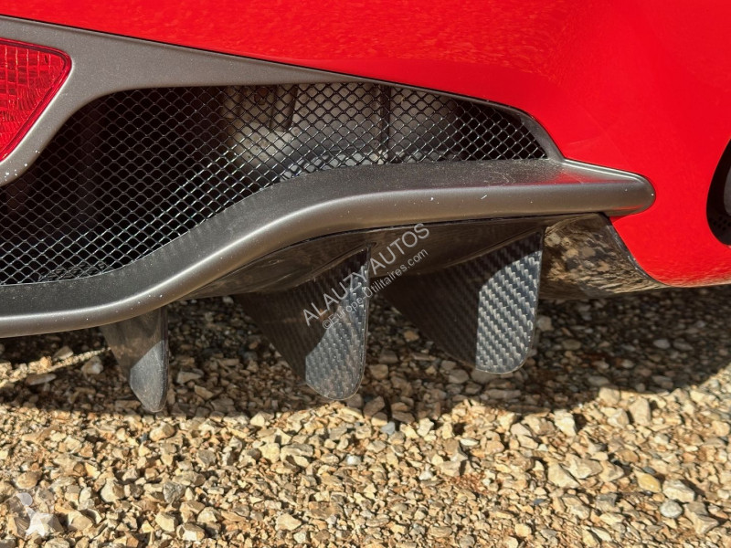 Véhicule utilitaire Ferrari 458 ITALIA  4.5 570...
