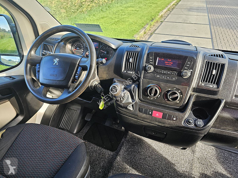 Véhicule utilitaire Peugeot 2.0 BHDI 130 KIPPER