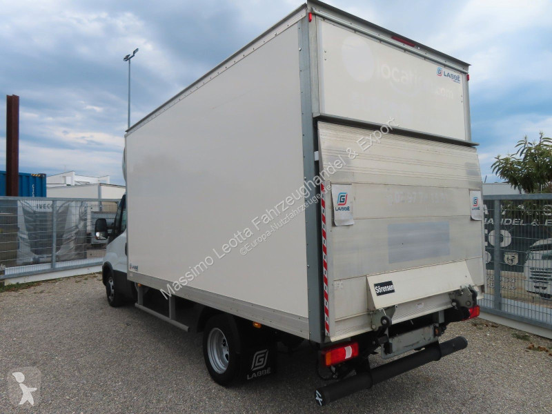 Užitkové vozidlo Iveco 35C16  3,0  Möbelkoffer...
