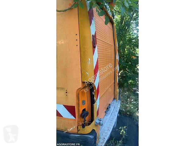 Véhicule utilitaire