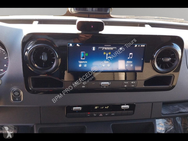 Véhicule utilitaire Mercedes 319 CDI