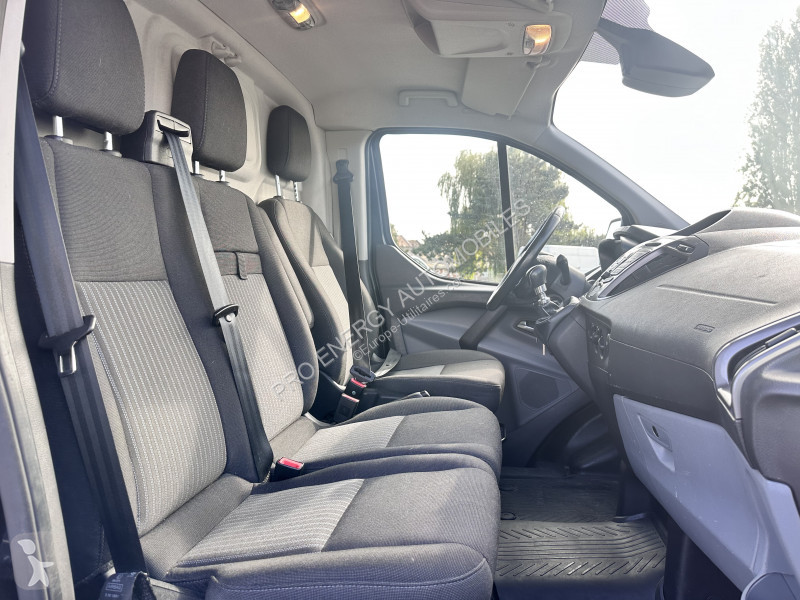 Véhicule utilitaire Ford 270 L1H1 2.2 TDCI...
