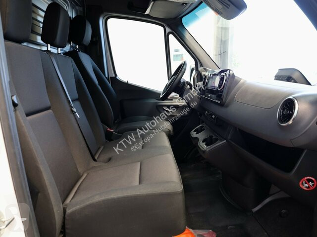 Užitkové vozidlo Mercedes Sprinter 317...