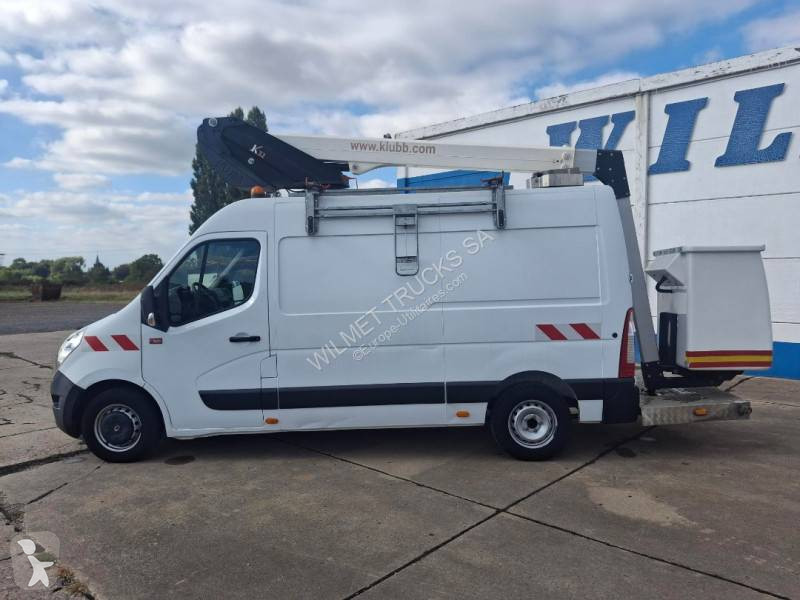 Véhicule utilitaire Renault 2.3 DCI 130