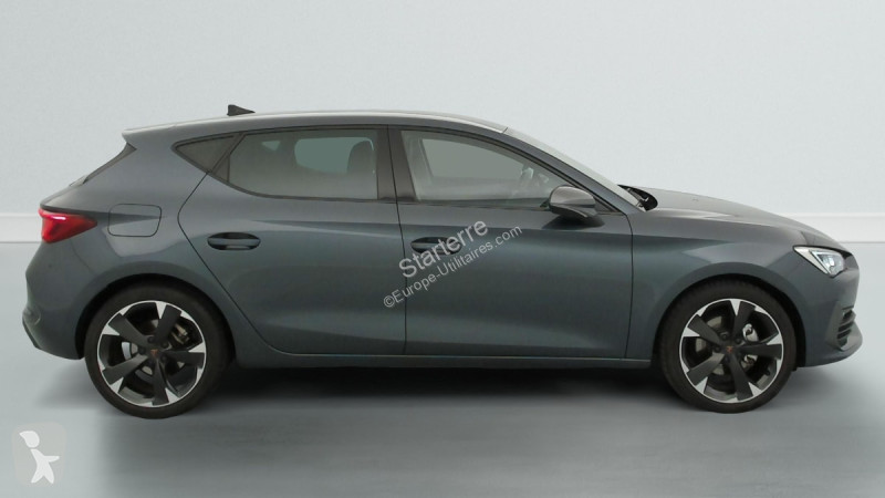 Véhicule utilitaire Cupra  LEON