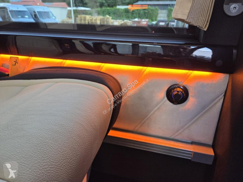 Véhicule utilitaire Mercedes Furgone Traz. Post