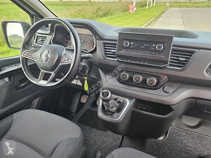 Véhicule utilitaire Renault 2.0 DCI L2H1 Airco...