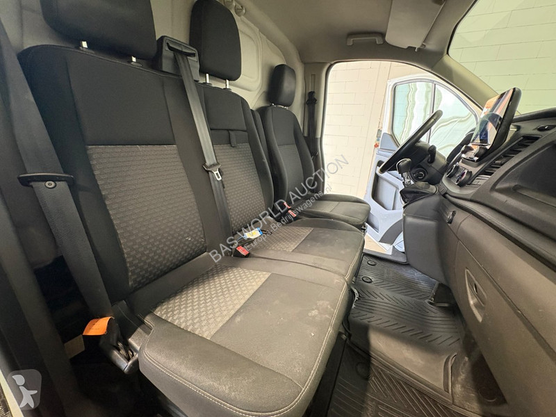 Véhicule utilitaire Ford 300 2.0 TDCI L2H1 Trend