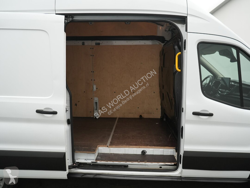 Véhicule utilitaire Ford e 184pk E-