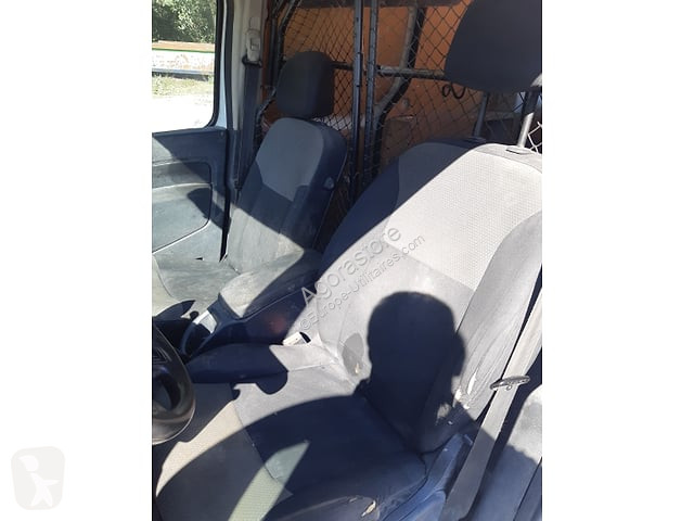Véhicule utilitaire Renault KANGOO