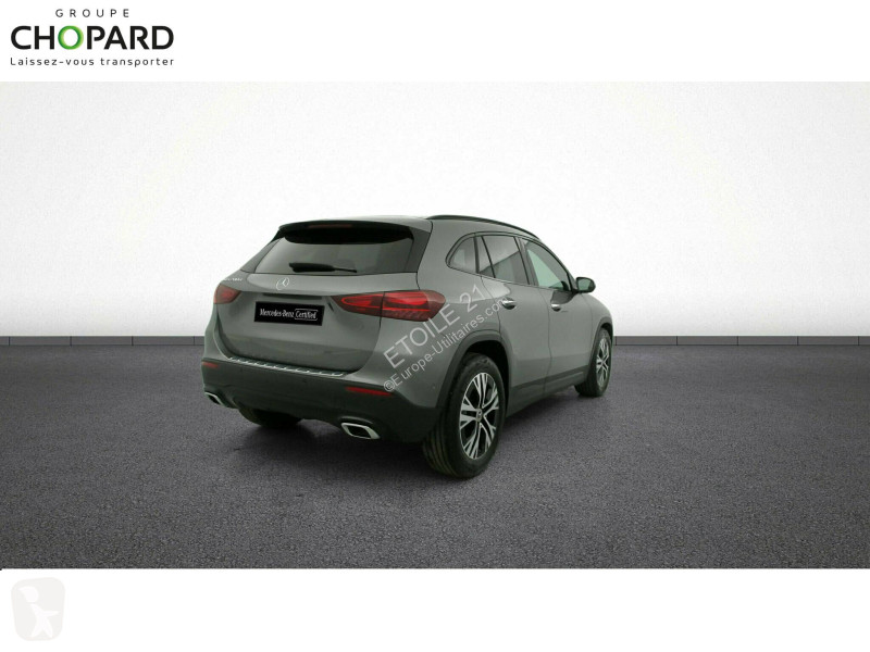 Veicolo commerciale Mercedes GLA 200 d 8G-DCT