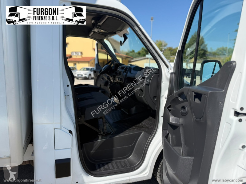Veicolo commerciale Renault T35 2.3 dCi/130 TP...