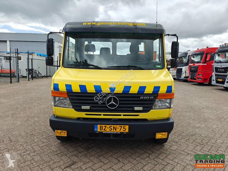 Samochód dostawczy Mercedes 4x2 Day Cab Euro5 -...