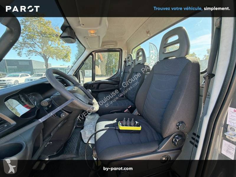 Veicolo commerciale Iveco 70C18